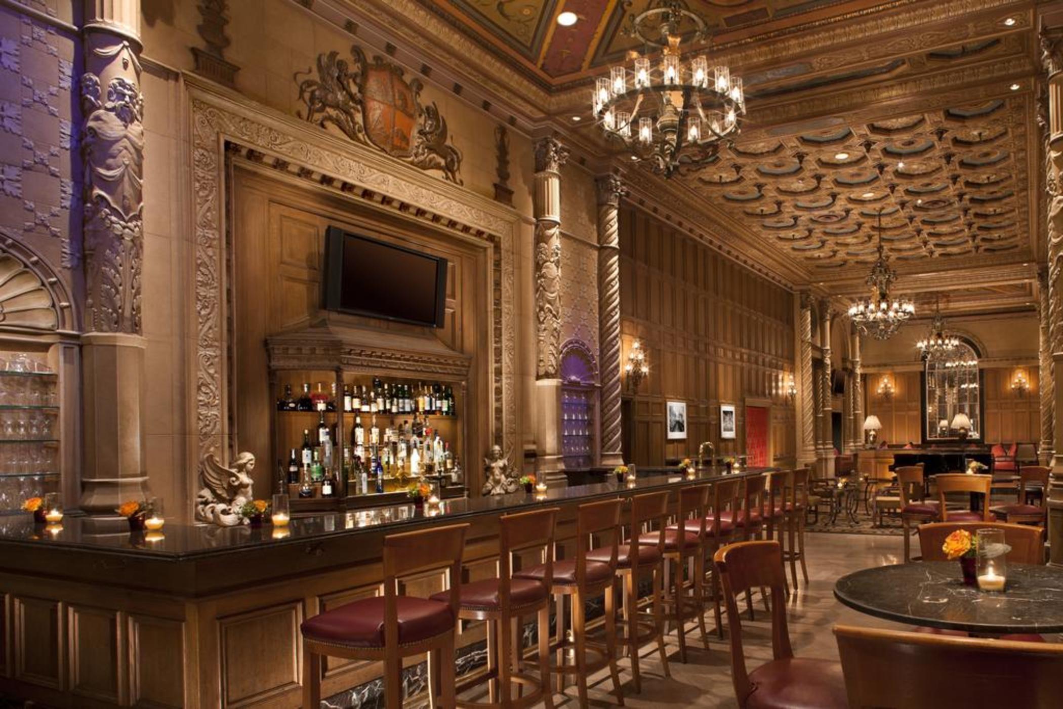 Hotel The Biltmore Angeles 4*