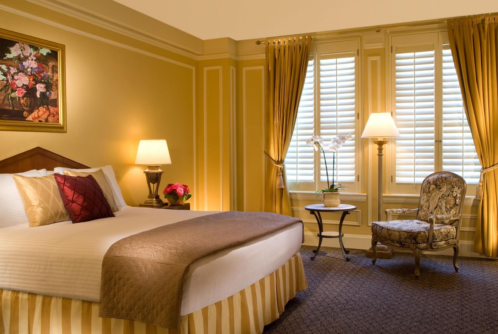 The Biltmore Angeles 4*